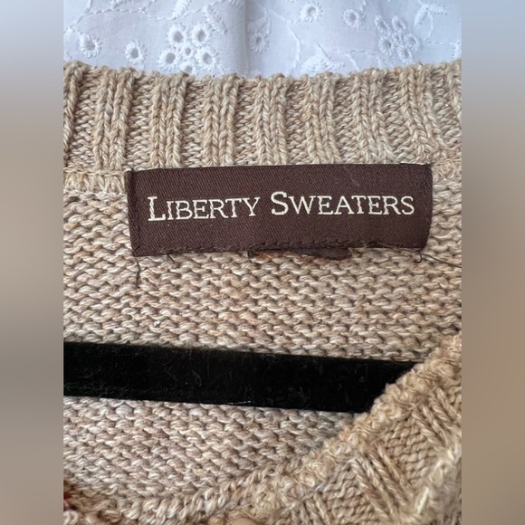 Liberty Sweaters Oversized Crew Neck Patchwork Pullover - Picture 2 of 4